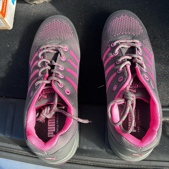 Puma Shoes - Like new, never worn Puma Sneaker